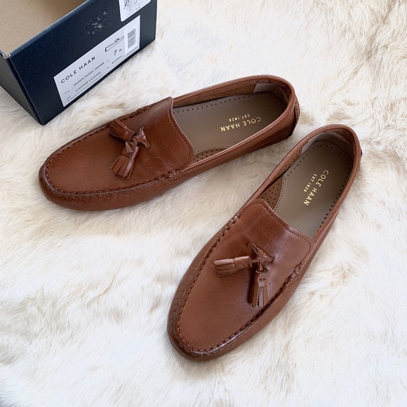 Cole Haan Womens Rodeo Tassel Driver 